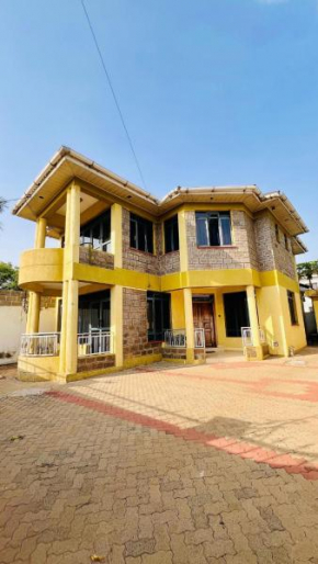 Town house in kisumu with Lakeview Balcony